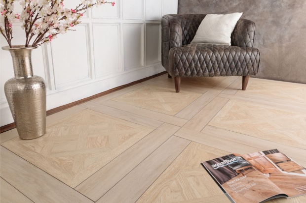 Кварц виниловый ламинат Aquafloor Versailles & Parquet Plus AF7002VS+AF6017PQ