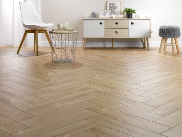 Ламинат Homflor by Alpine Floor Herringbone 12 BR Praline oak 535