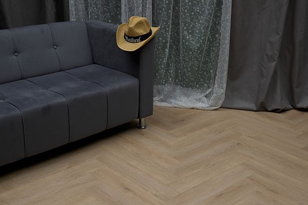 SPC-ламинат Steinholz Herringbone Крайшберг STH060H