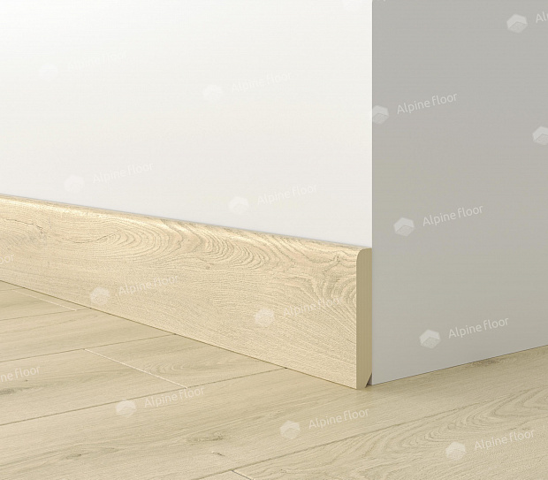 Напольный плинтус Alpine Floor Parquet Light SK 11-26 Кипарисовая
