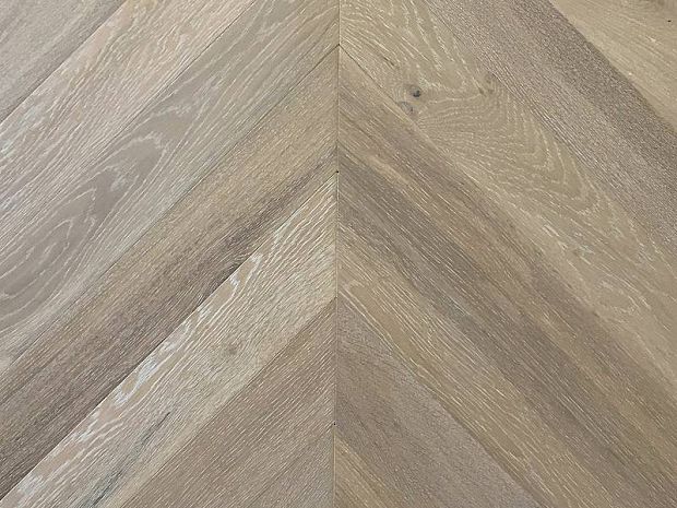 Инженерная доска Wood Bee Французская елка ДУБ CREMA