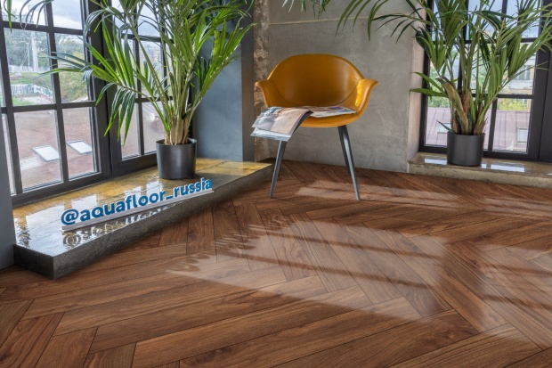 Кварц виниловый ламинат Aquafloor Parquet Plus AF6024PQN+