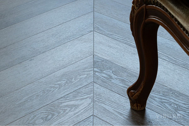 Vinilam Parquet Chevron RI444515CL4  (Шеврон Легран)
