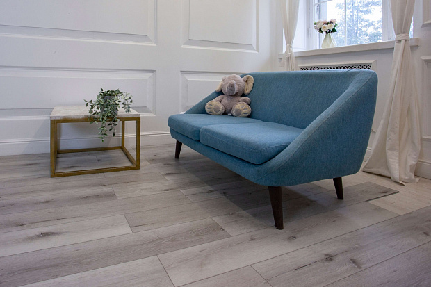 SPC-ламинат Damy Floor Family T7020-2 Дуб Классический Серый